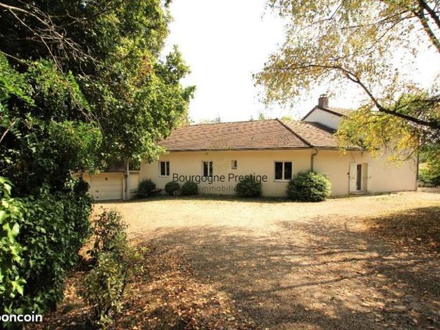Propriété 13 pièces 292 m²