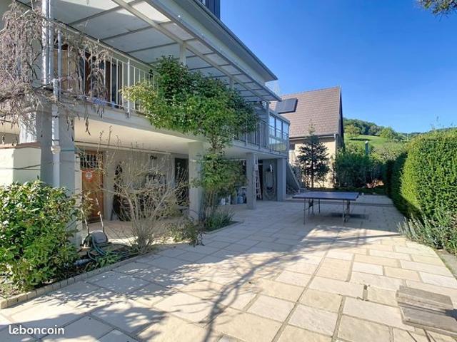 Propriété 13 pièces 340 m²