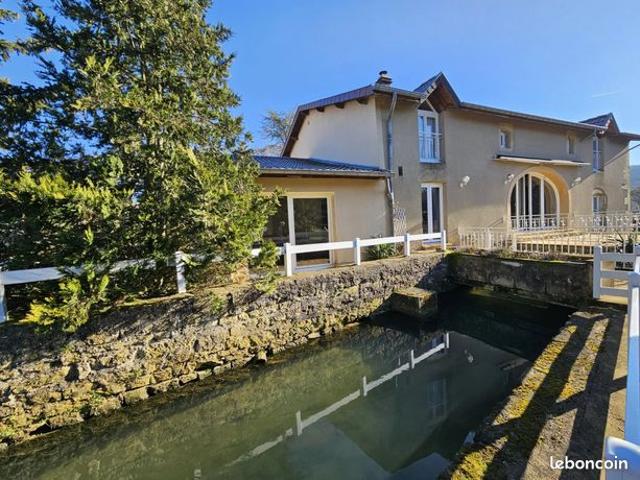 Propriété 13 pièces 353 m²