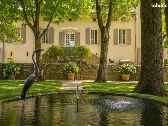 Propriété 13 pièces 350 m²
