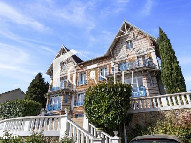 Propriété 13 pièces 306 m²