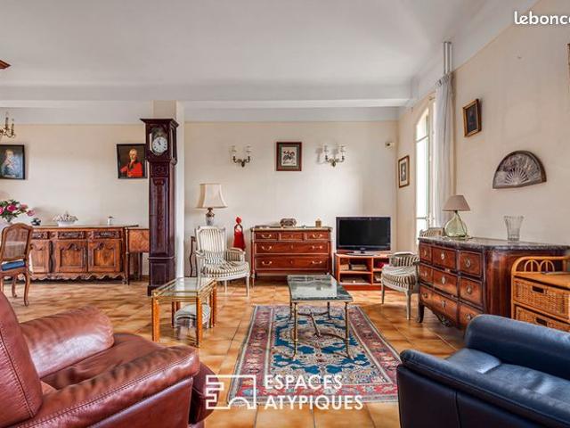 Propriété 13 pièces 308 m²