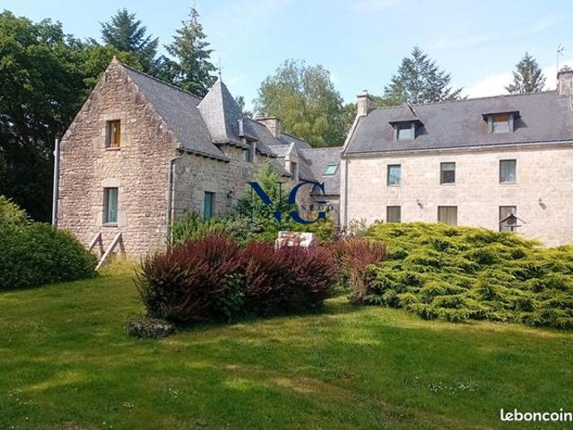 Propriété 13 pièces 320 m²