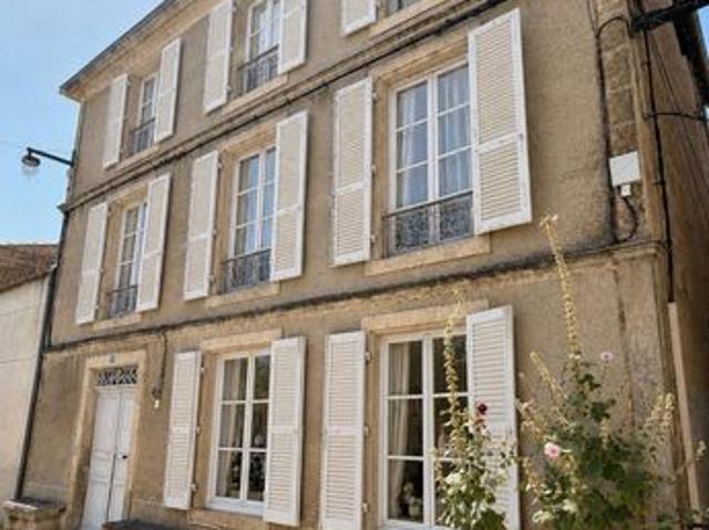 Propriété 13 pièces 320 m²