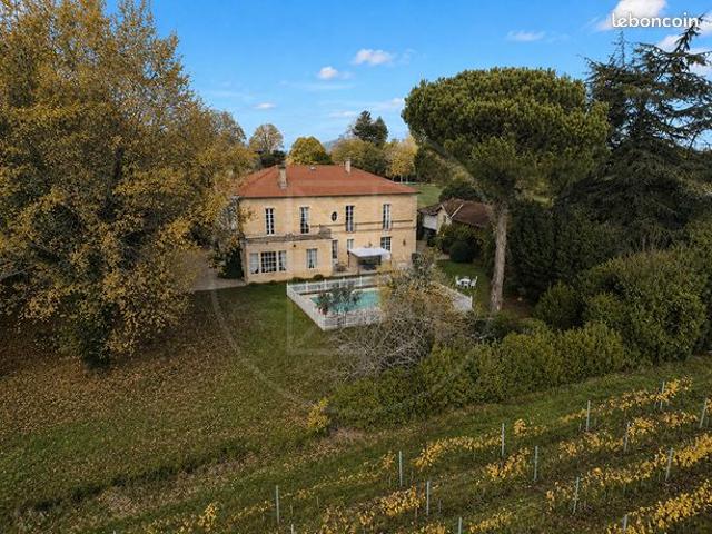 Propriété 13 pièces 450 m²