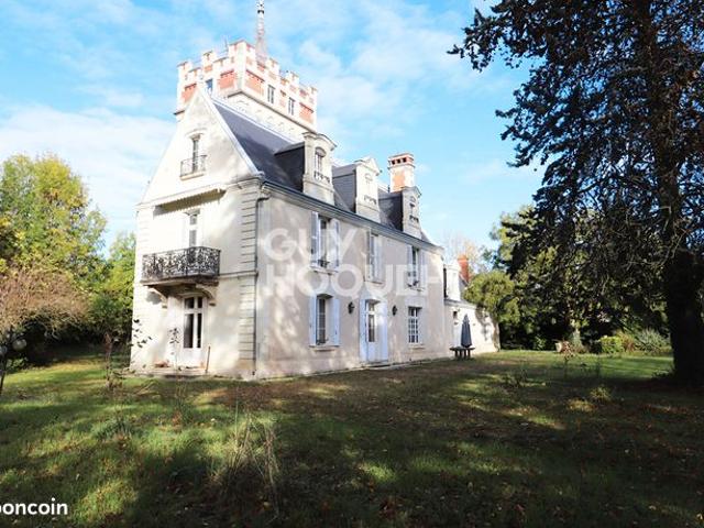 Propriété 13 pièces 451 m²