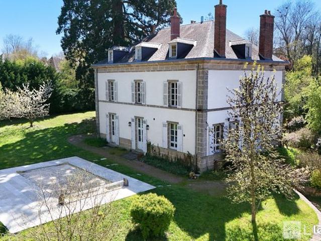 Propriété 13 pièces 457 m²