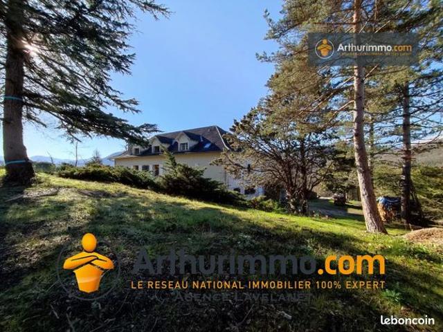 Propriété 13 pièces 400 m²