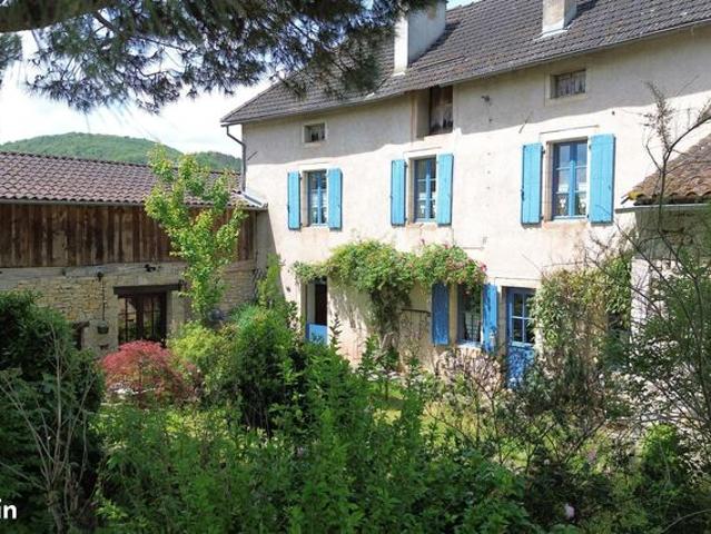 Propriété 13 pièces 400 m²
