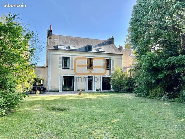 Propriété 13 pièces 432 m²