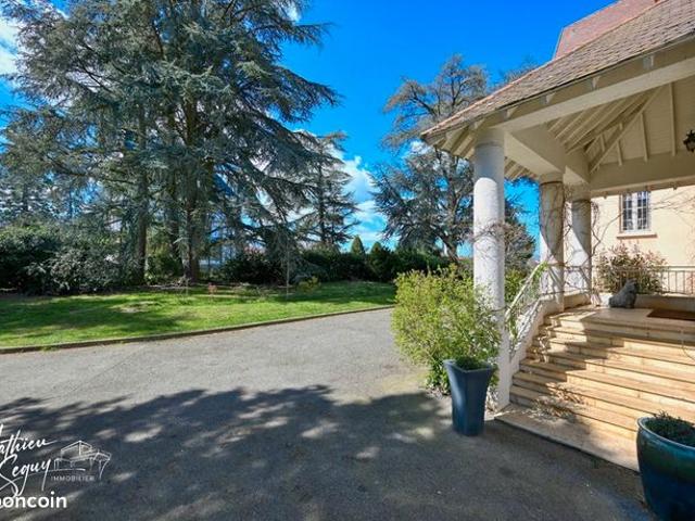Propriété 13 pièces 525 m²