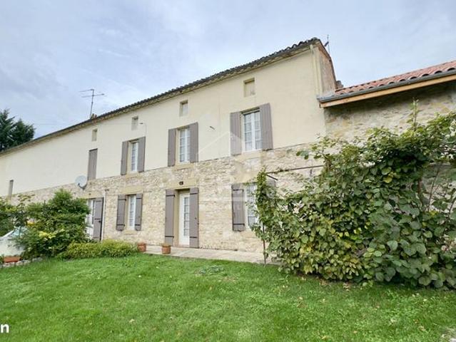 Propriété 13 pièces 700 m²