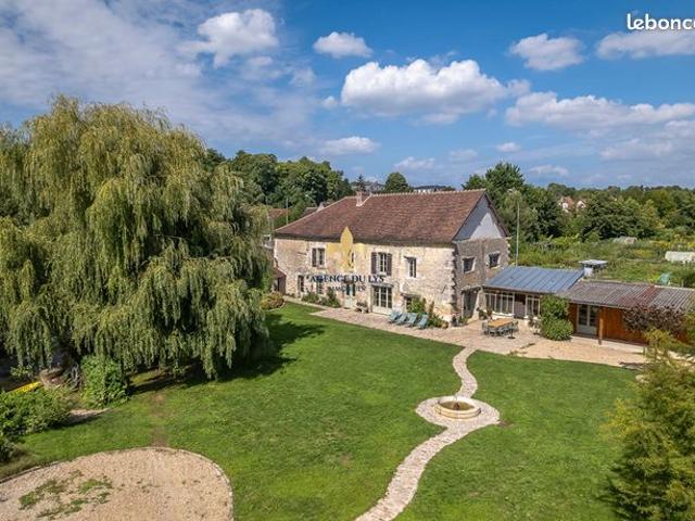 Propriété 13 pièces 800 m²