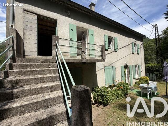 Propriété 14 pièces 200 m²
