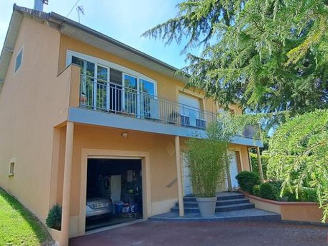 Propriété 14 pièces 204 m²