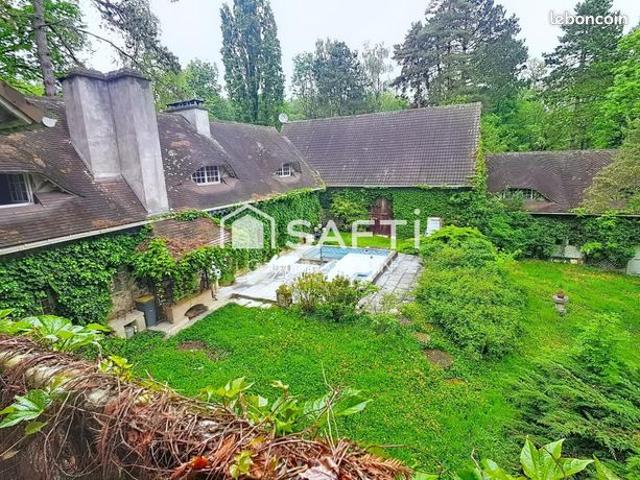 Propriété 14 pièces 350 m²
