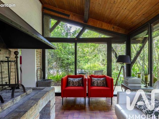 Propriété 14 pièces 373 m²