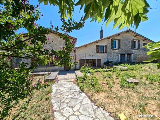 Propriété 14 pièces 379 m²