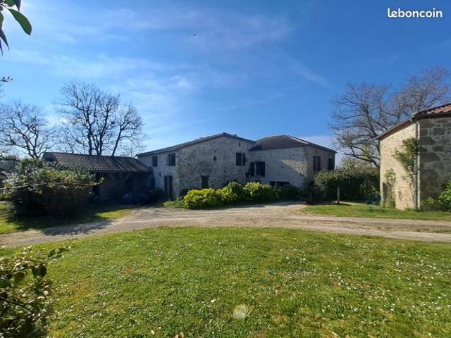 Propriété 14 pièces 380 m²