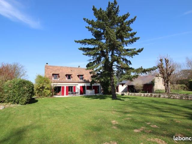 Propriété 14 pièces 303 m²