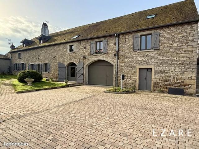 Propriété 14 pièces 309 m²