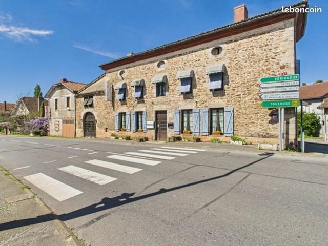 Propriété 14 pièces 311 m²