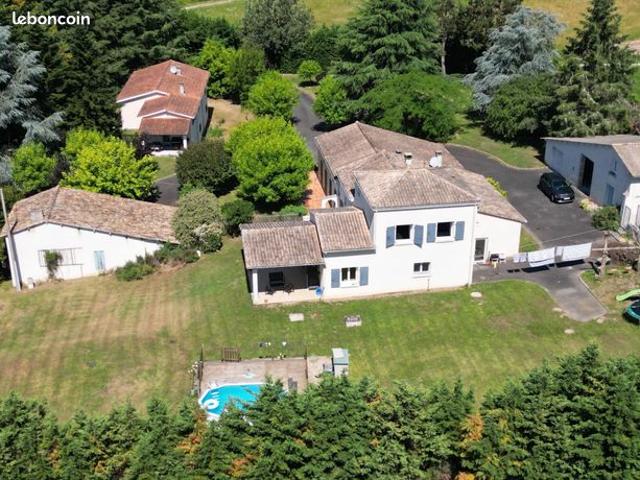Propriété 14 pièces 314 m²