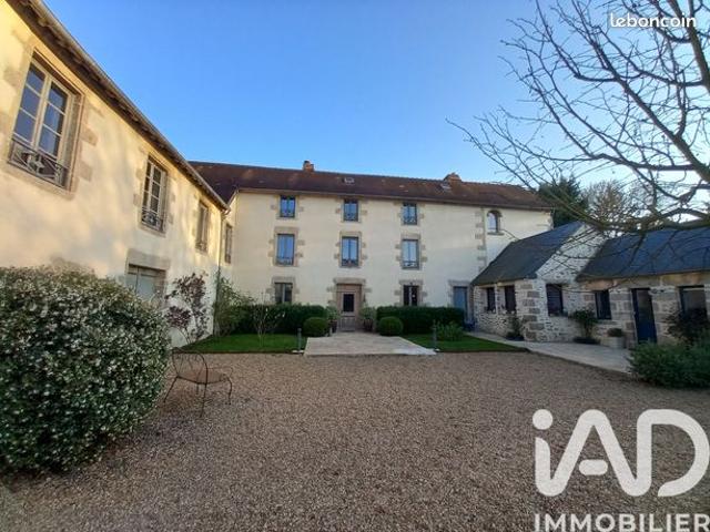 Propriété 14 pièces 331 m²