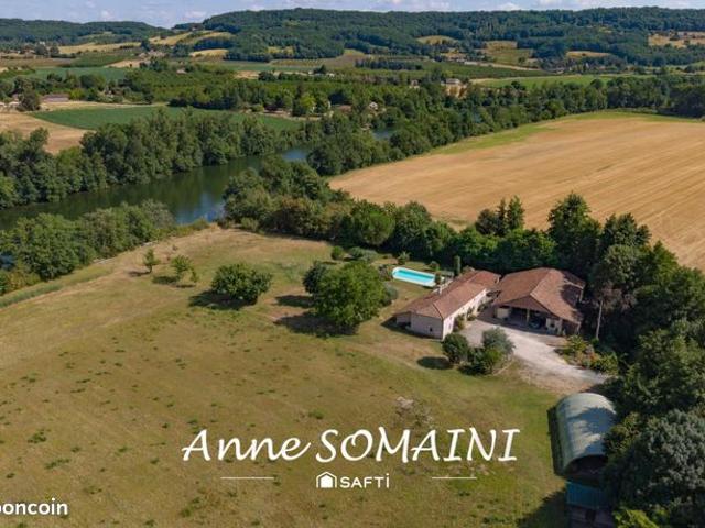 Propriété 14 pièces 440 m²