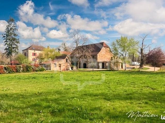 Propriété 14 pièces 489 m²