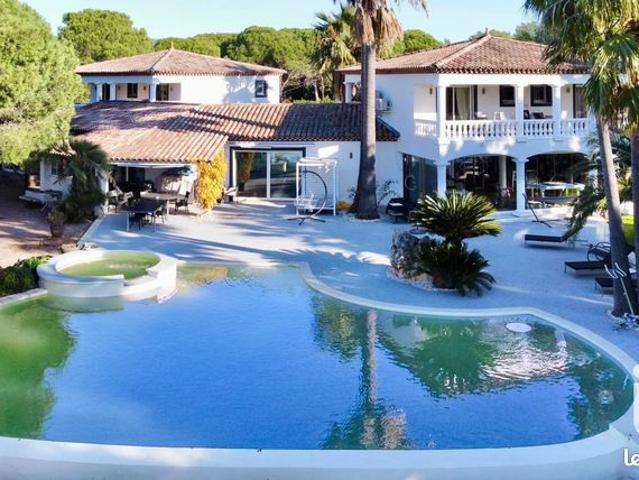 Propriété 14 pièces 405 m²