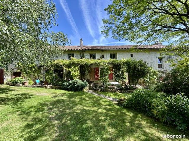 Propriété 14 pièces 413 m²