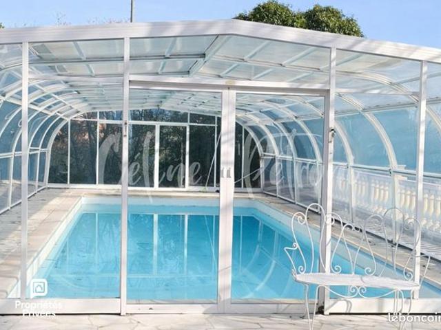 Propriété 14 pièces 413 m²