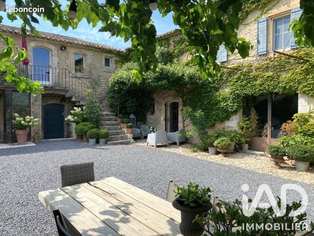 Propriété 14 pièces 420 m²