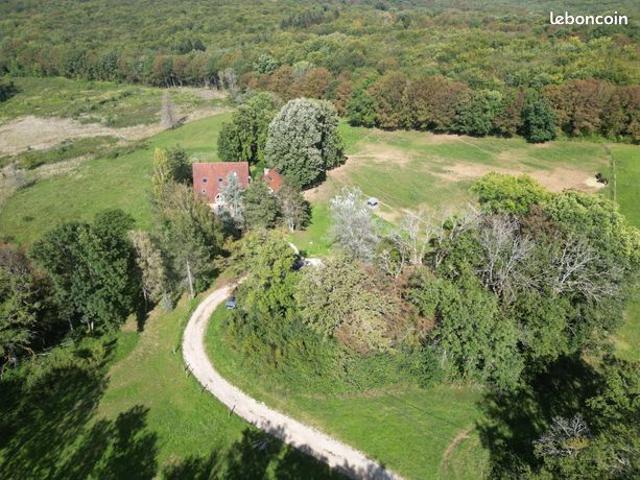 Propriété 14 pièces 421 m²