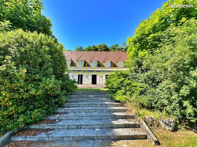 Propriété 14 pièces 425 m²