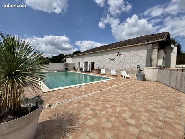 Propriété 14 pièces 438 m²