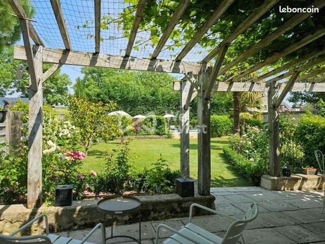 Propriété 14 pièces 570 m²