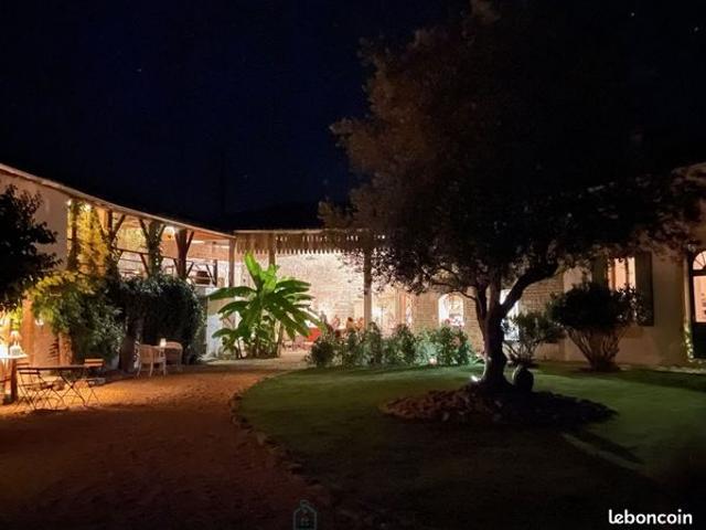 Propriété 14 pièces 580 m²
