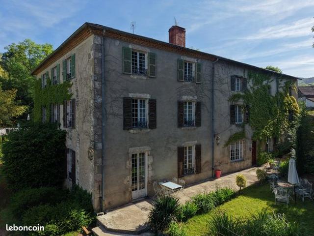 Propriété 14 pièces 538 m²