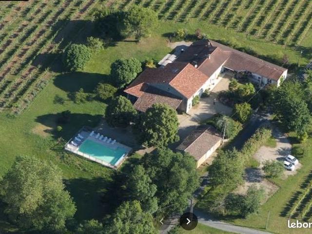 Propriété 14 pièces 728 m²