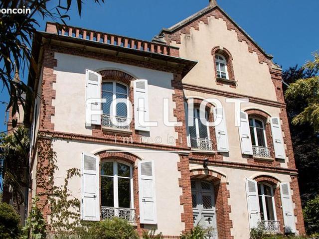 Propriété 15 pièces 357 m²