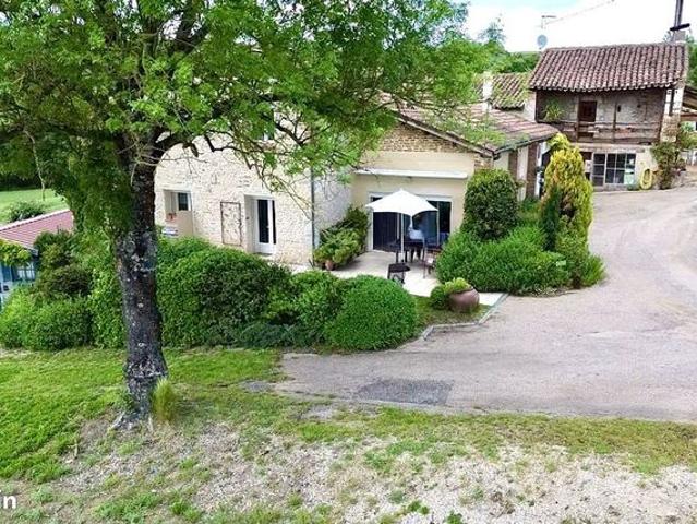 Propriété 15 pièces 374 m²