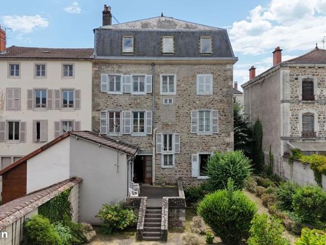 Propriété 15 pièces 391 m²