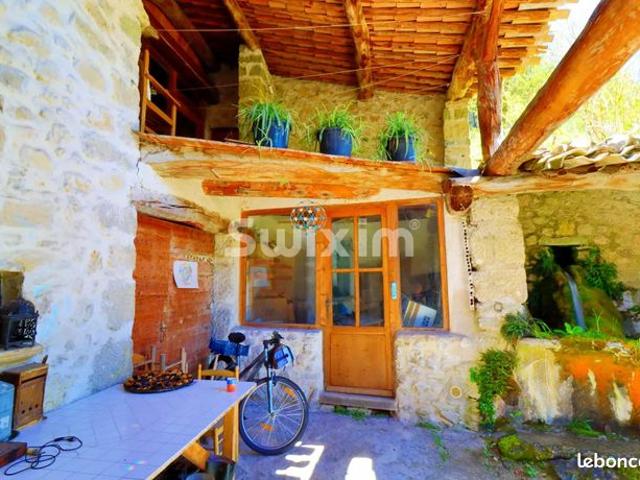 Propriété 15 pièces 450 m²