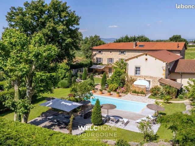 Propriété 15 pièces 485 m²