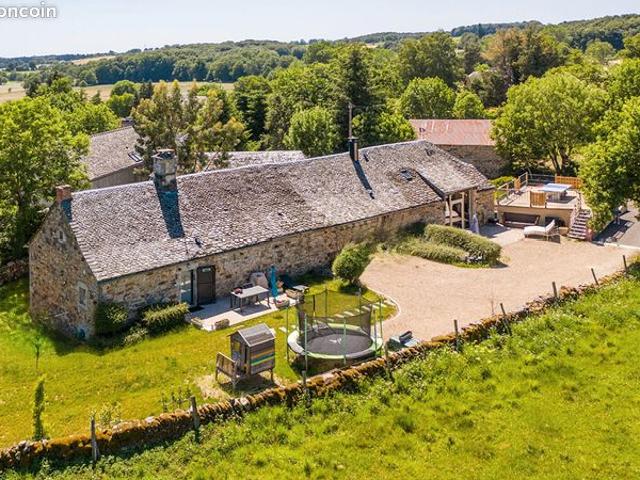 Propriété 15 pièces 497 m²