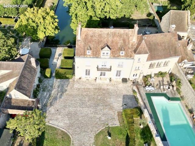 Propriété 15 pièces 420 m²