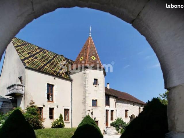 Propriété 15 pièces 556 m²
