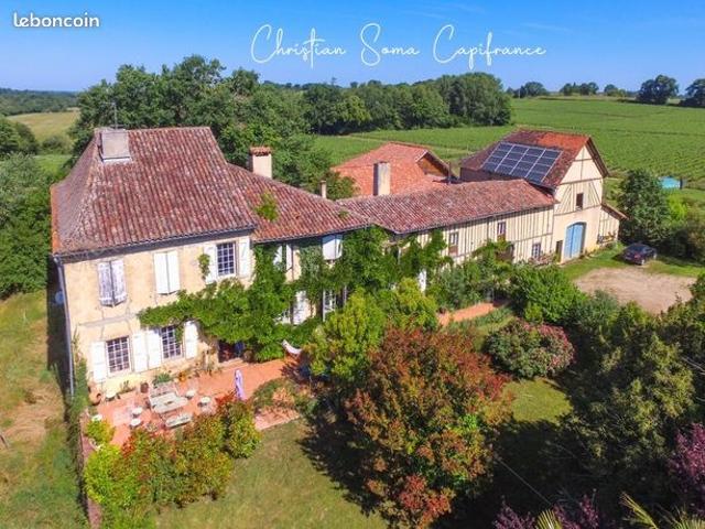 Propriété 15 pièces 650 m²
